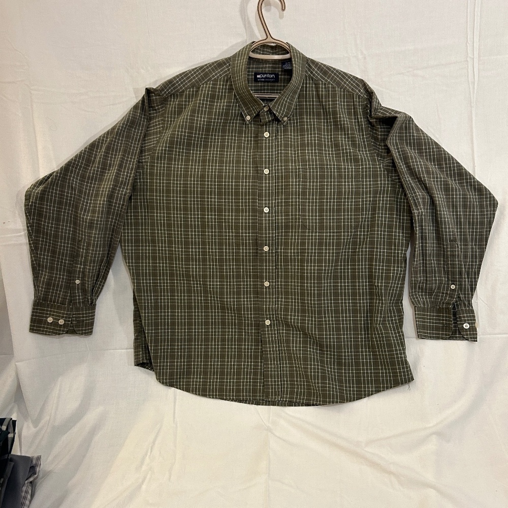 Men's Casual Button Down Long Sleeve Green and White Plaid Shirt from Puritan XL